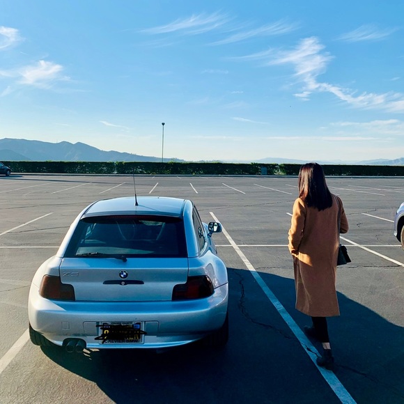 Meet your Posher, Mailbox - Picture 2 of 2